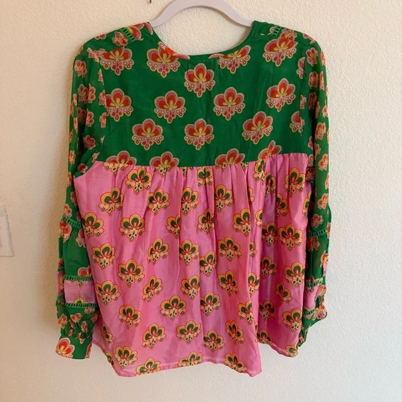 Pink and Green Smocked Blouse with Mandarin Collar - Picture 3 of 4